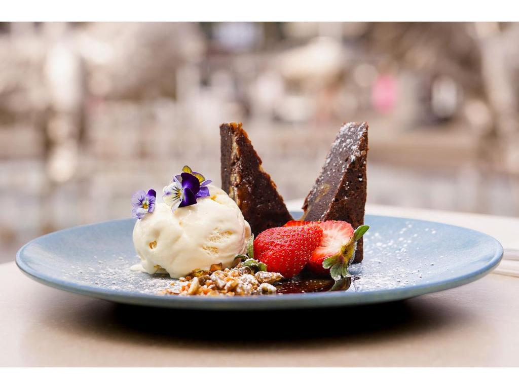 Valentine's Day At Adria Bar Restaurant 2026 | What's on in Darling Harbour