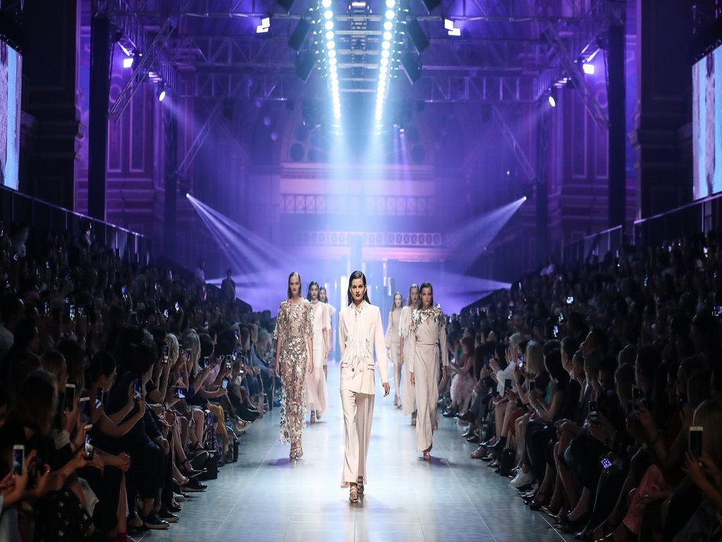 Virgin Australia Melbourne Fashion Festival 2020 | Carlton