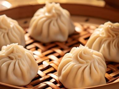 Light up your Vivid Sydney experience at Thomas St Kitchen & Bar!We're bringing you a delicious Jhol Momo pop-up from 23...
