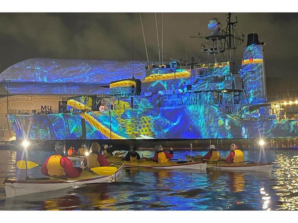 Vivid Sydney Night Guided Kayak Tours 2024 | What's on in Darling Harbour