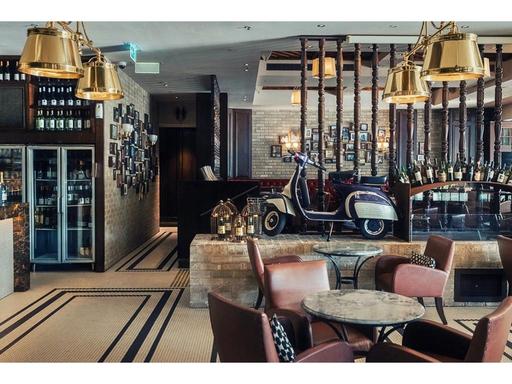 Vivid Views, Vibrant Drinks: Join Baia's Happy Hour 2025 Vivid Views, Vibrant Drinks: Join Baia's Happy Hour 2025