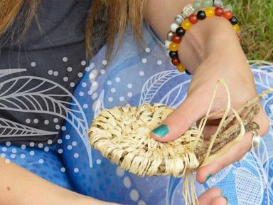 Be immersed in the regeneration of Aboriginal and Torres Strait Islander cultural practices using recycled materials to create your very own masterpiece.